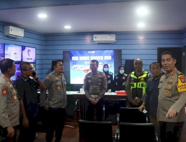 Satgas Ops Lilin Semeru Polda Jatim Cek Pospam Terminal Purabaya Pastikan Pelayanan Maksimal
